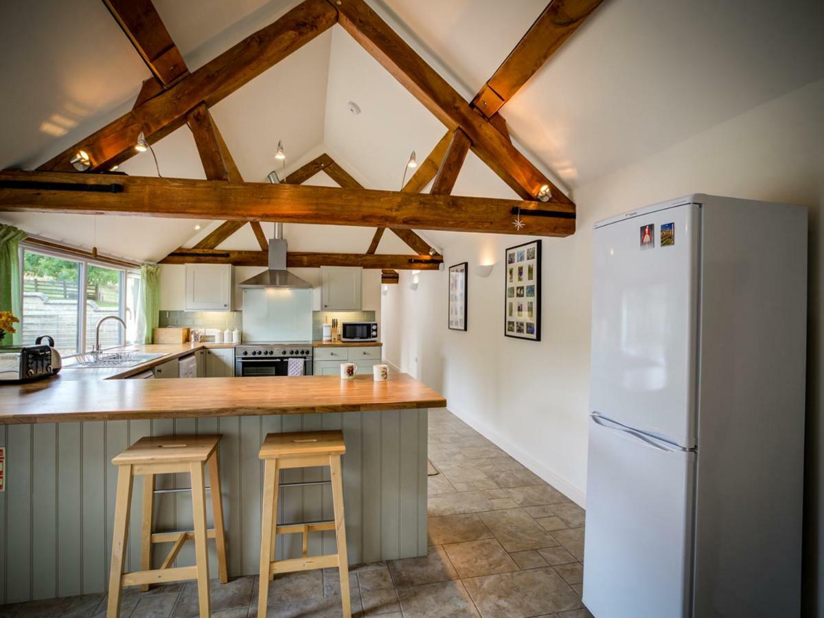 Villa Wytons Piece à Cherington Extérieur photo