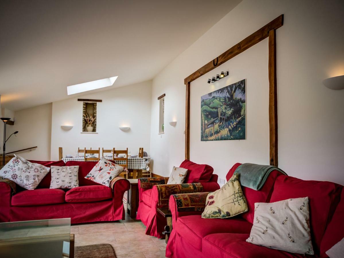 Villa Wytons Piece à Cherington Extérieur photo