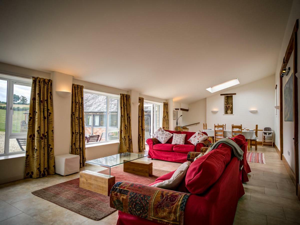 Villa Wytons Piece à Cherington Extérieur photo